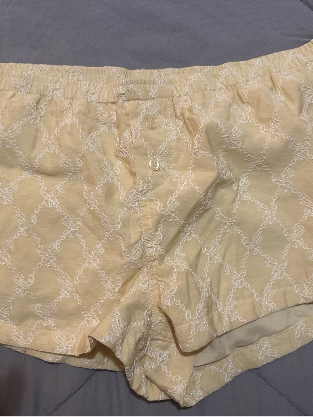 PAC Sun Yellow Embroidered Shorts Sz L